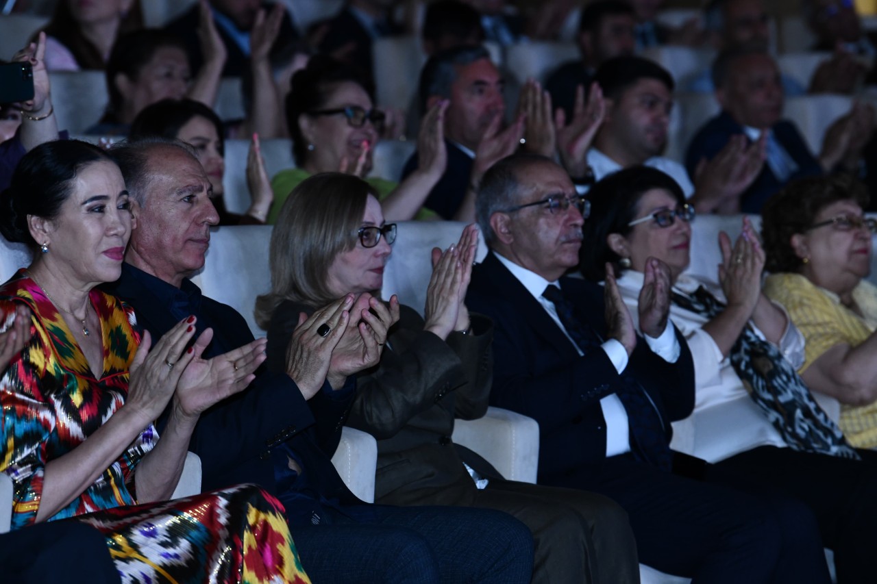 “Muğam aləmi” 7-ci Beynəlxalq Musiqi Festivalının bağlanışı oldu - VİDEO (FOTOLAR)